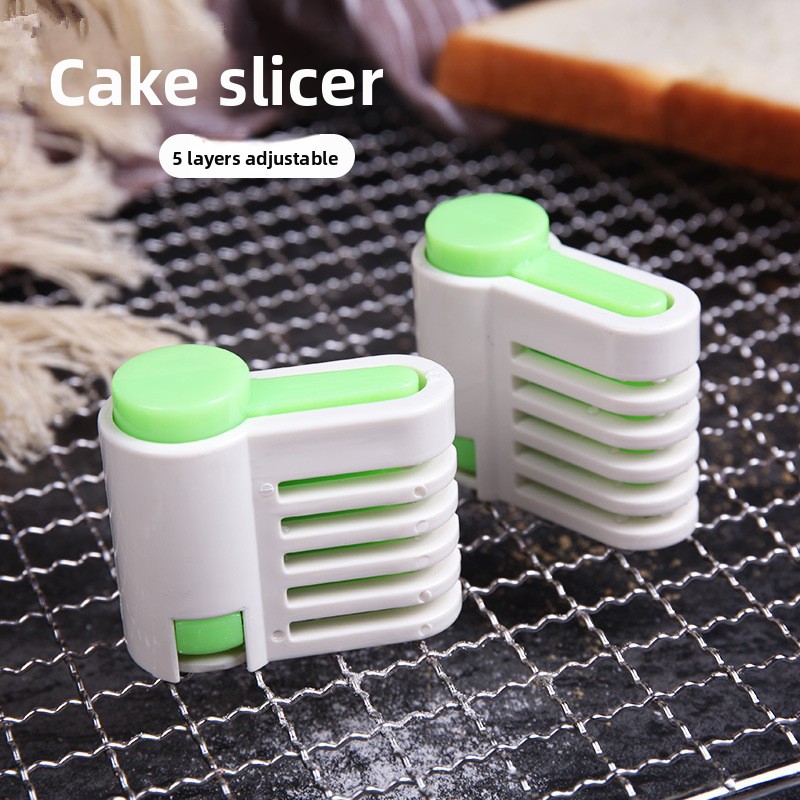 Kitchen Baking Decor - ケーキカッター、スライサー、レイヤー、ディバイダー、パンカッター、多機能ベーキングガジェット、家庭用キッチンデスクトップ、ホリデーデコレーションギフト